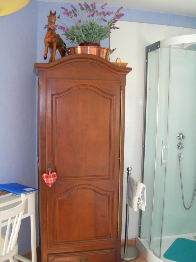 B&B Villa Les Tamaris Régusse Buitenkant foto