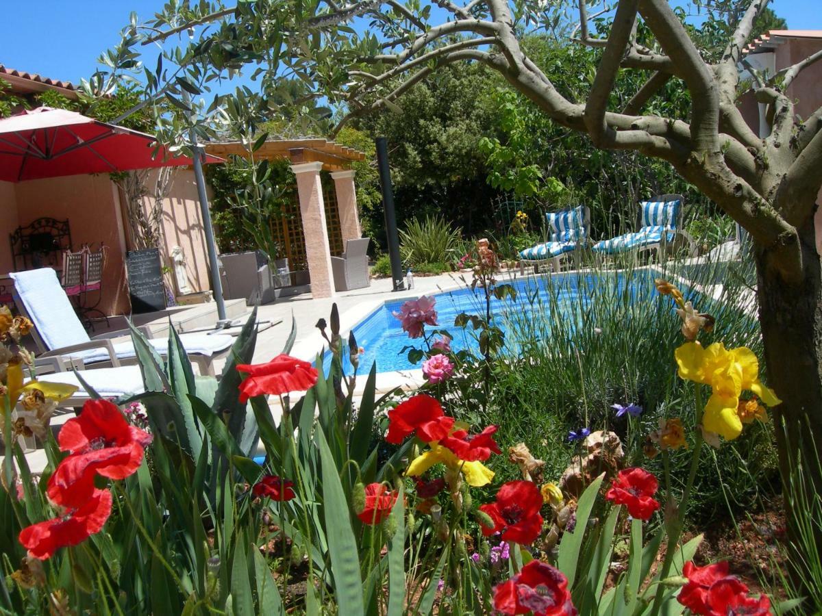 B&B Villa Les Tamaris Régusse Buitenkant foto